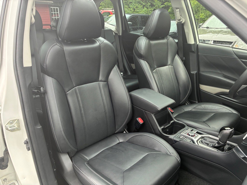 2021 Subaru Forester Image 16