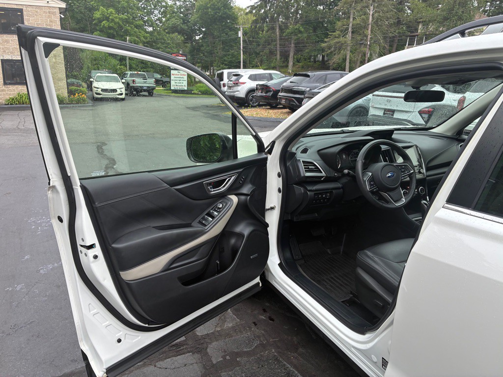 2021 Subaru Forester Image 26