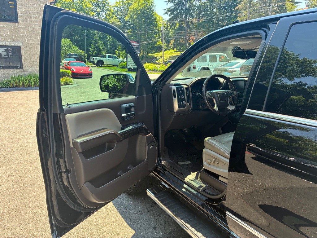 2016 GMC Sierra Image 13