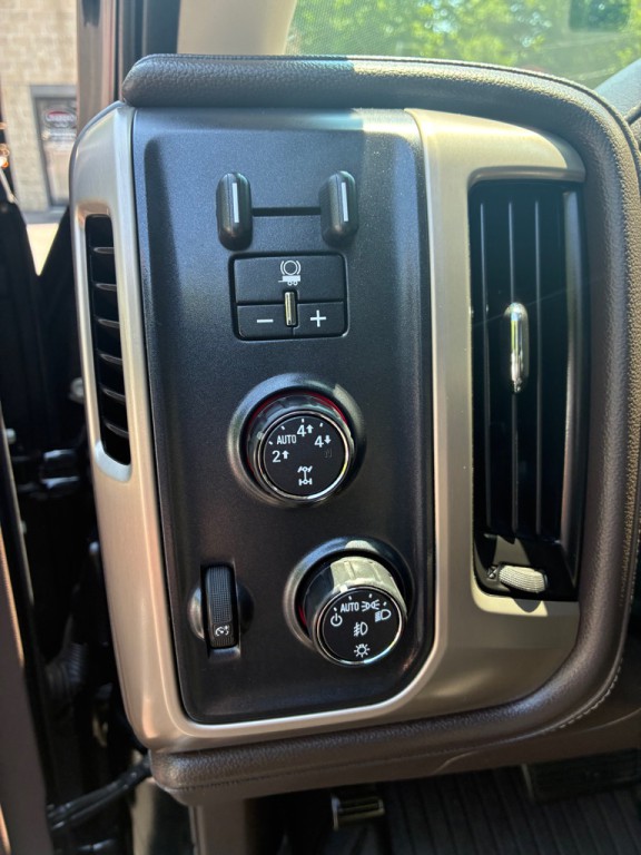 2016 GMC Sierra Image 21