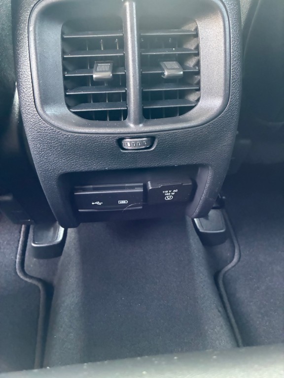 2020 Jeep Cherokee Image 18