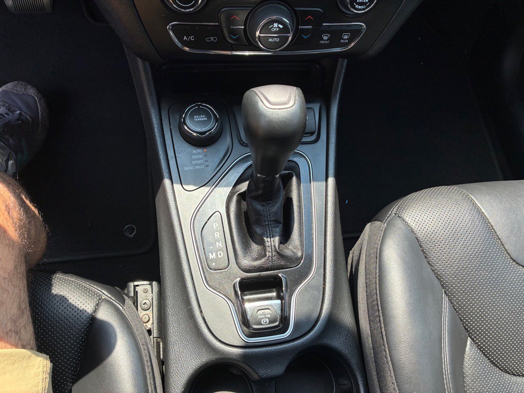 2020 Jeep Cherokee Image 21