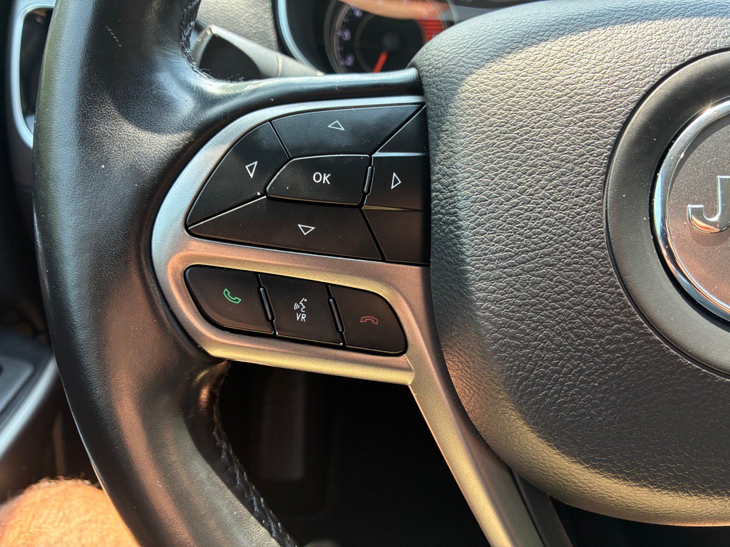 2020 Jeep Cherokee Image 25