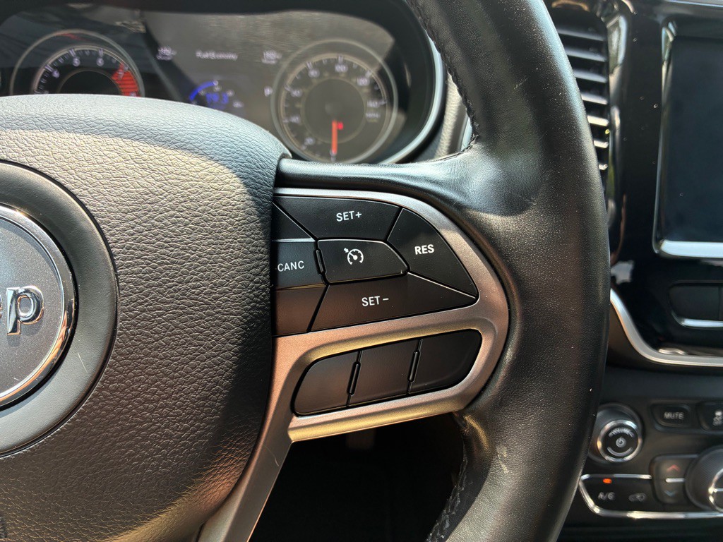 2020 Jeep Cherokee Image 26