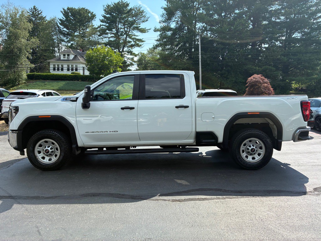 2024 GMC Sierra Image 10