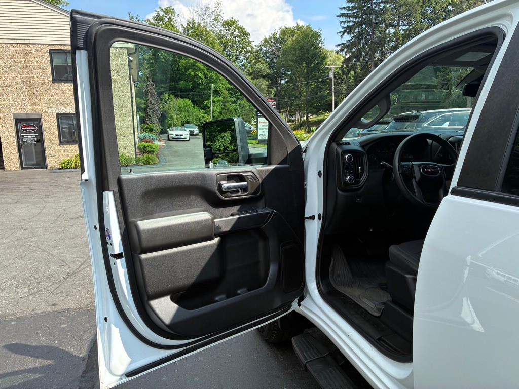 2024 GMC Sierra Image 15
