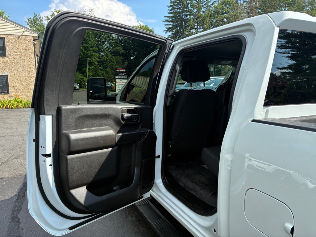 2024 GMC Sierra Image 16