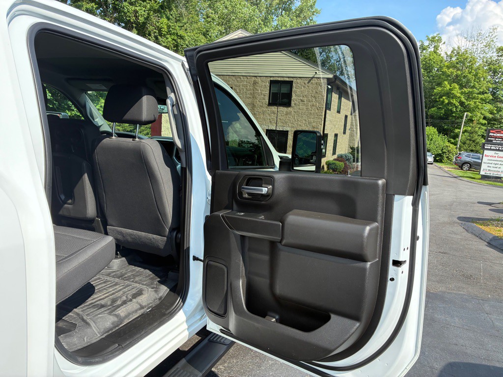 2024 GMC Sierra Image 18