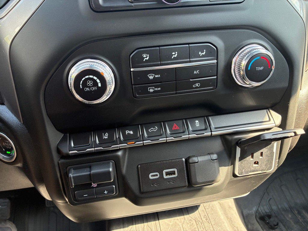2024 GMC Sierra Image 34