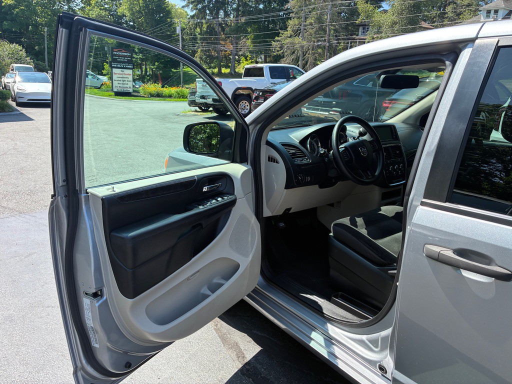 2019 Dodge Grand Caravan Image 12