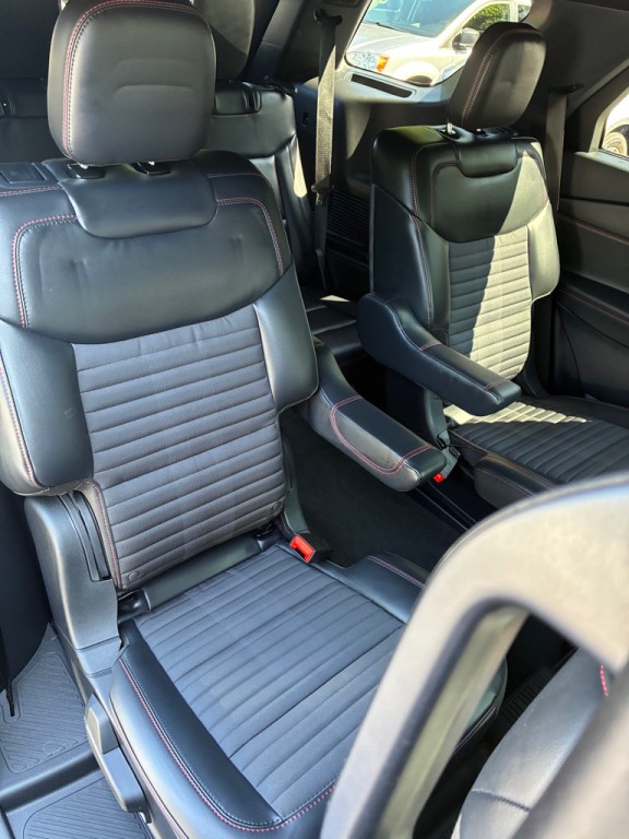 2025 Ford Explorer Image 26
