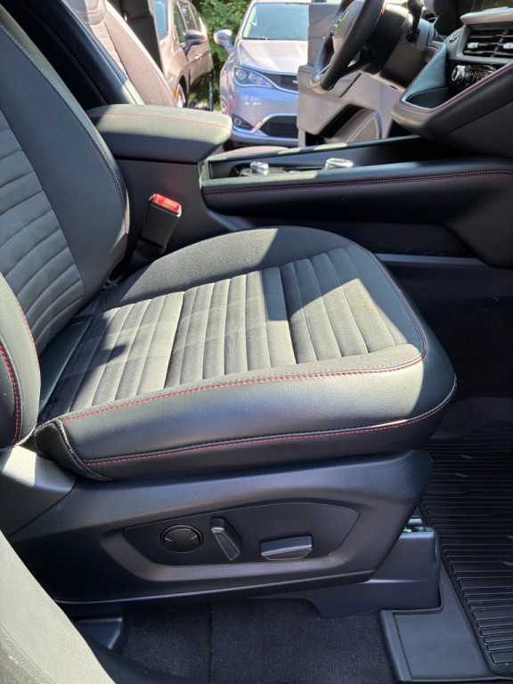 2025 Ford Explorer Image 30
