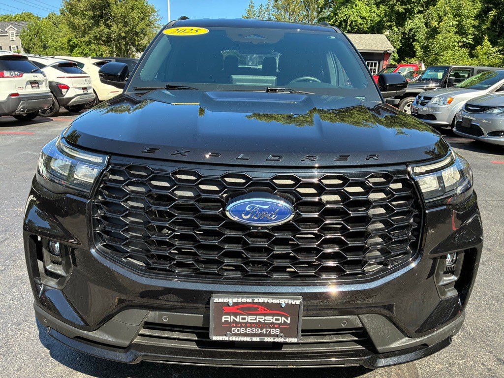 2025 Ford Explorer Image 42
