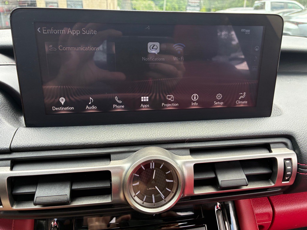 2022 Lexus IS Image 47