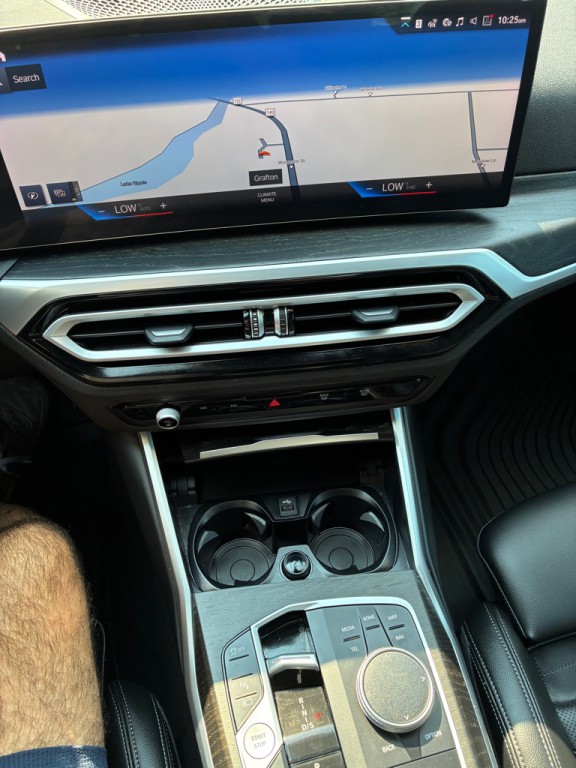 2023 BMW 3 Series Image 37
