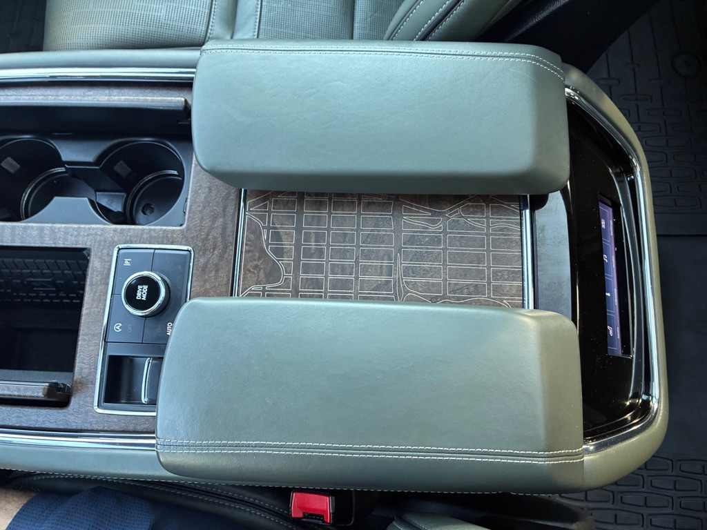 2022 Lincoln Navigator Image 33