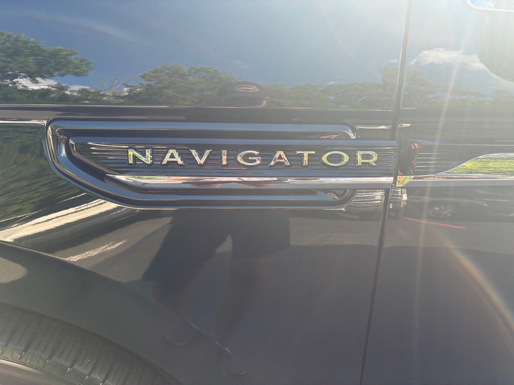 2022 Lincoln Navigator Image 37