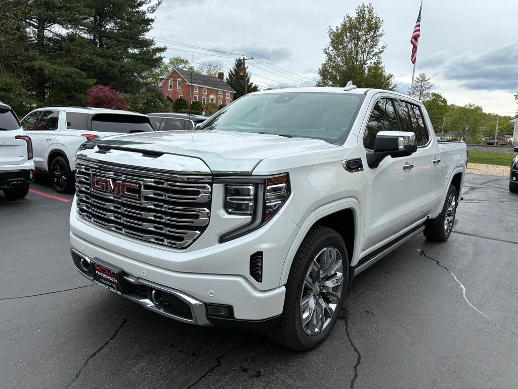 2023 GMC Sierra Image 3