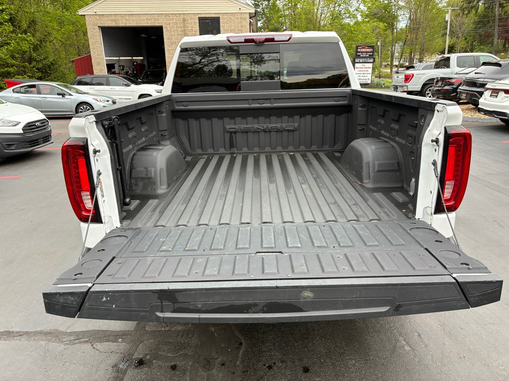 2023 GMC Sierra Image 12