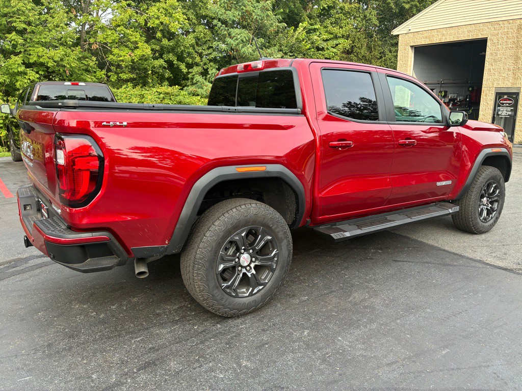 2024 GMC Canyon Image 7