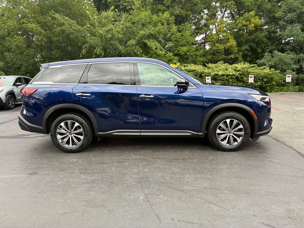 2024 INFINITI QX60 Image 8