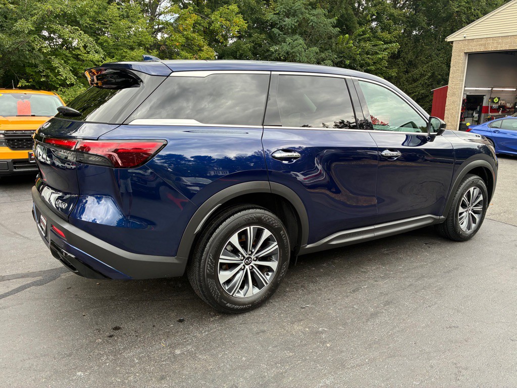 2024 INFINITI QX60 Image 9