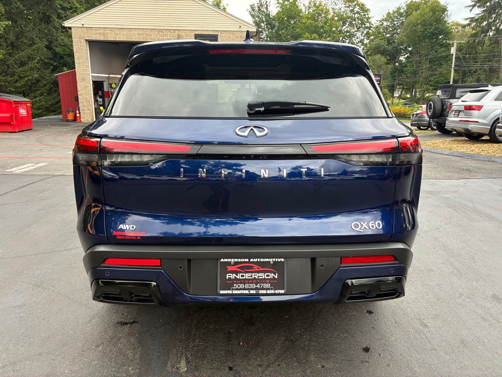 2024 INFINITI QX60 Image 10