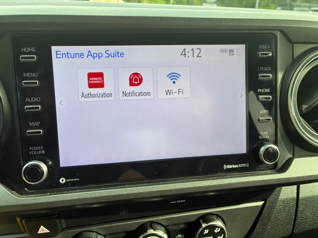 2020 Toyota Tacoma Image 38