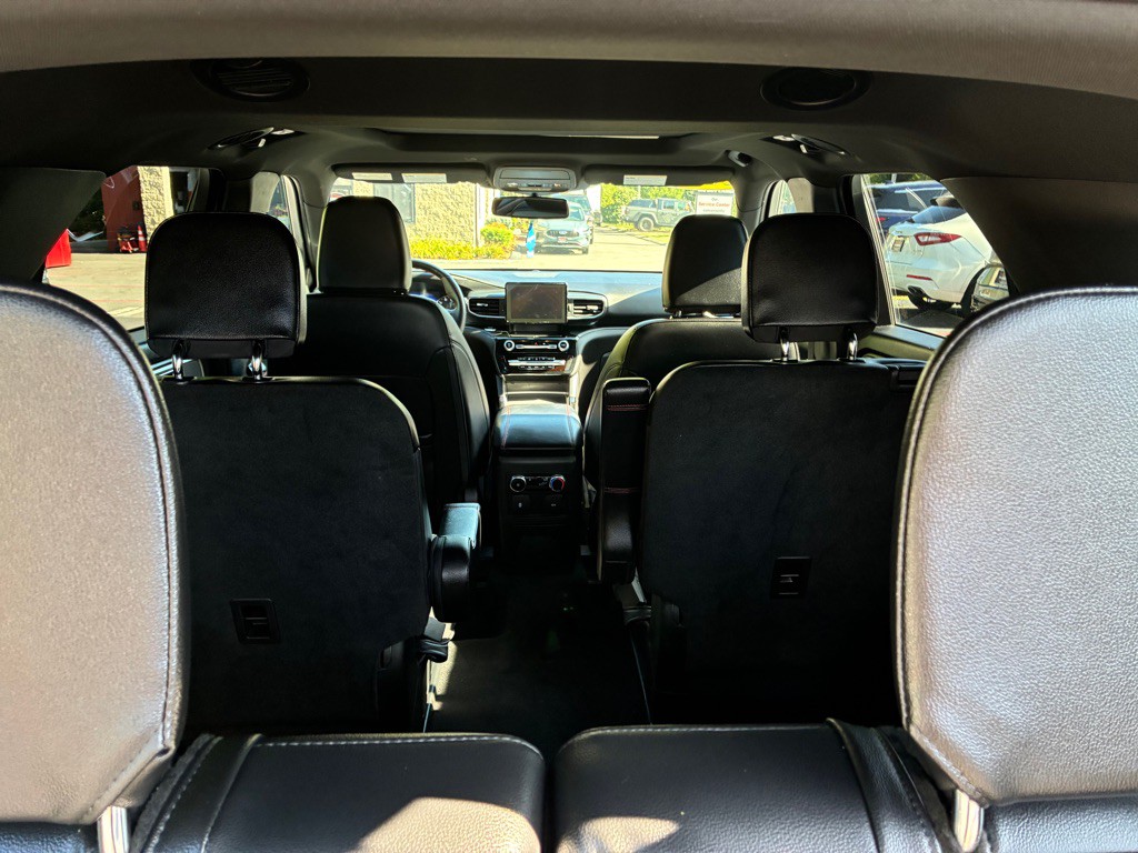 2023 Ford Explorer Image 14