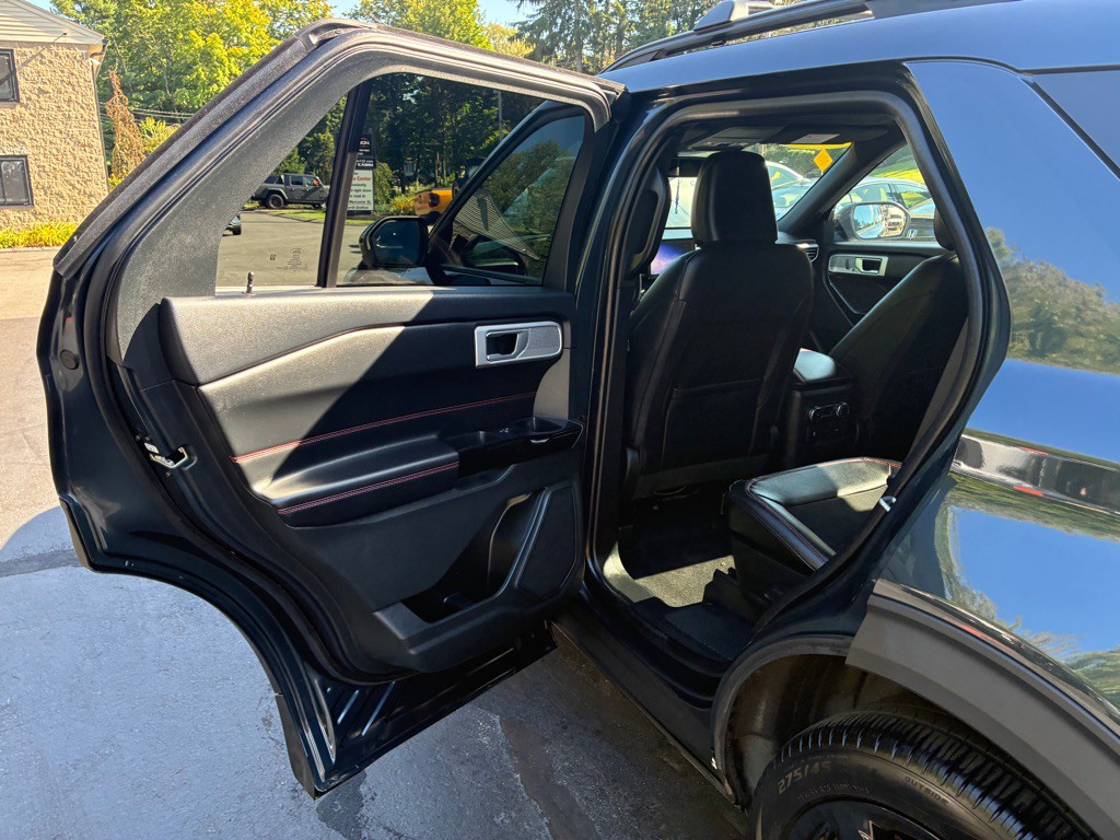 2023 Ford Explorer Image 19