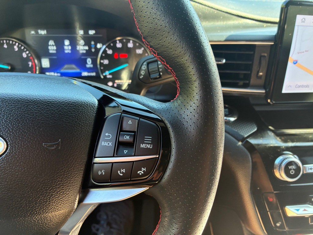 2023 Ford Explorer Image 34