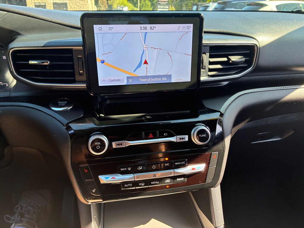2023 Ford Explorer Image 35