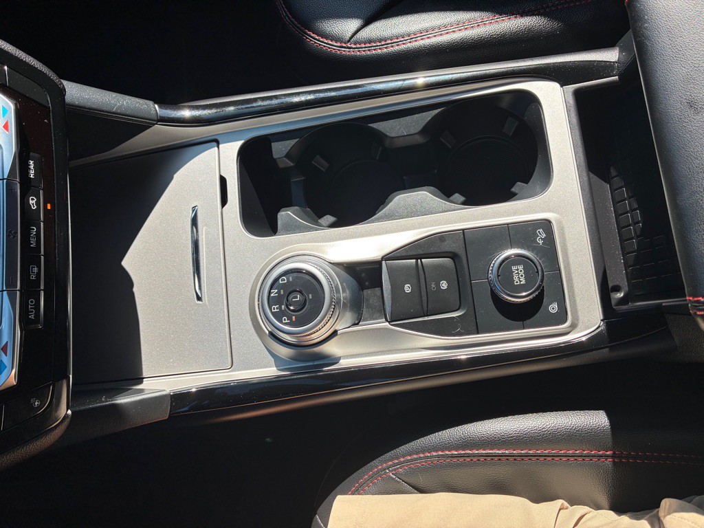2023 Ford Explorer Image 36