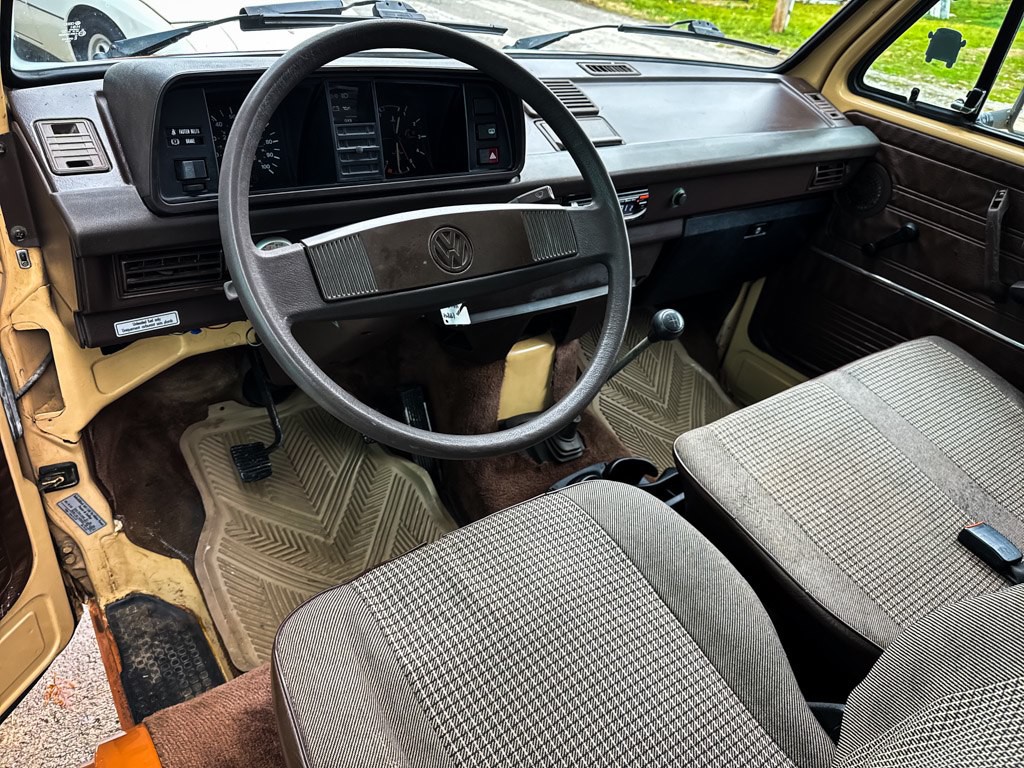 1984 Volkswagen Vanagon Image 22