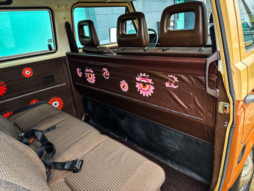 1984 Volkswagen Vanagon Image 28