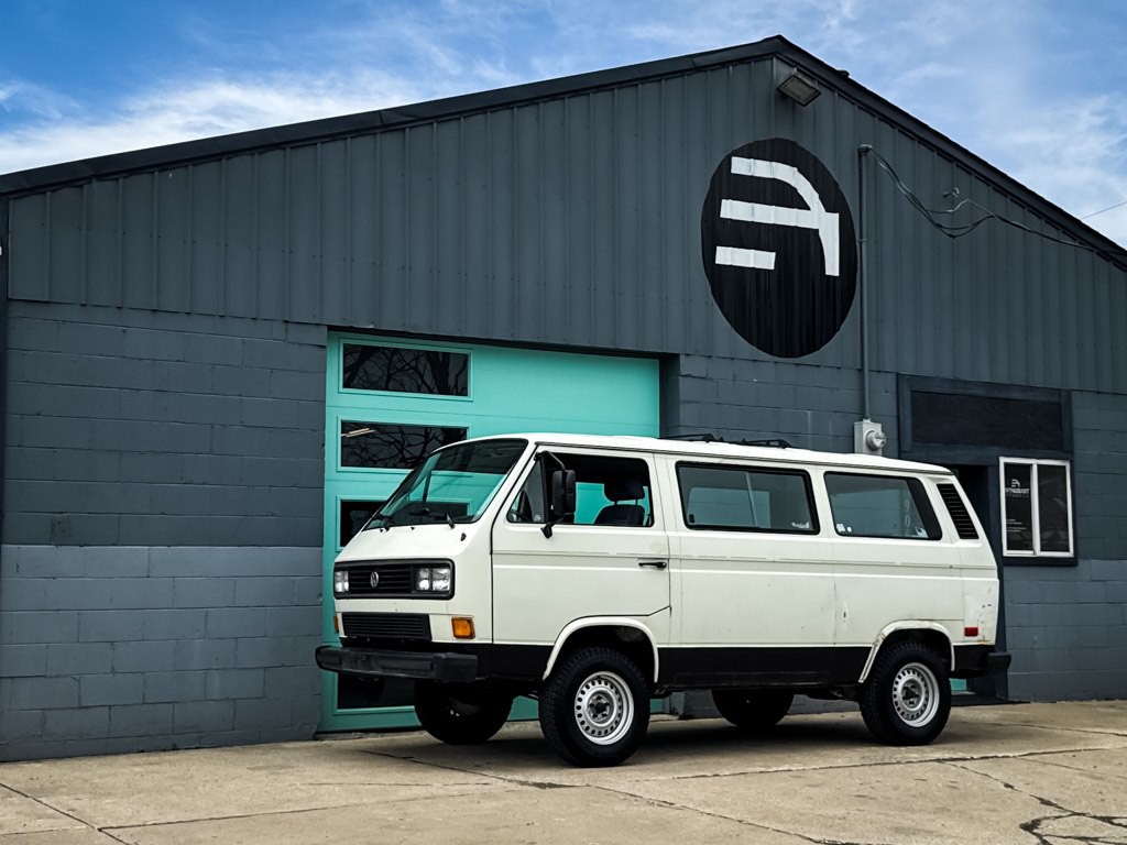 1990 Volkswagen Vanagon Image 1