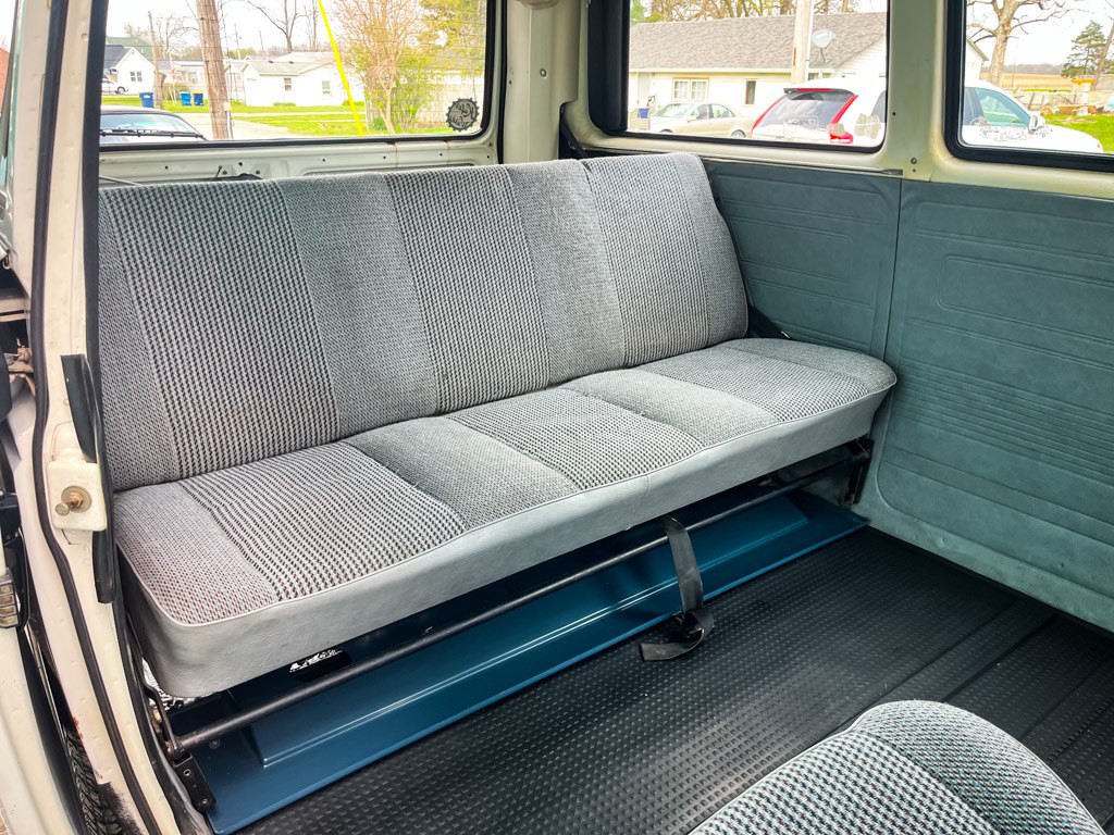 1990 Volkswagen Vanagon Image 20