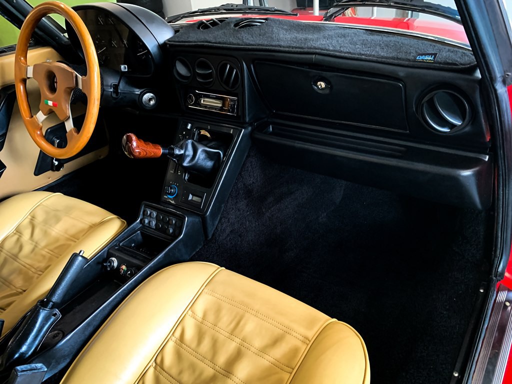 1987 Alfa Romeo Spider Image 34