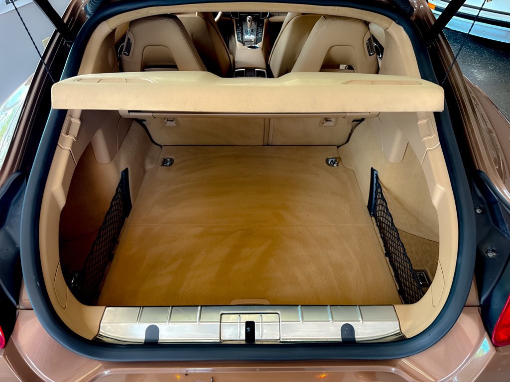 2010 Porsche Panamera Image 24
