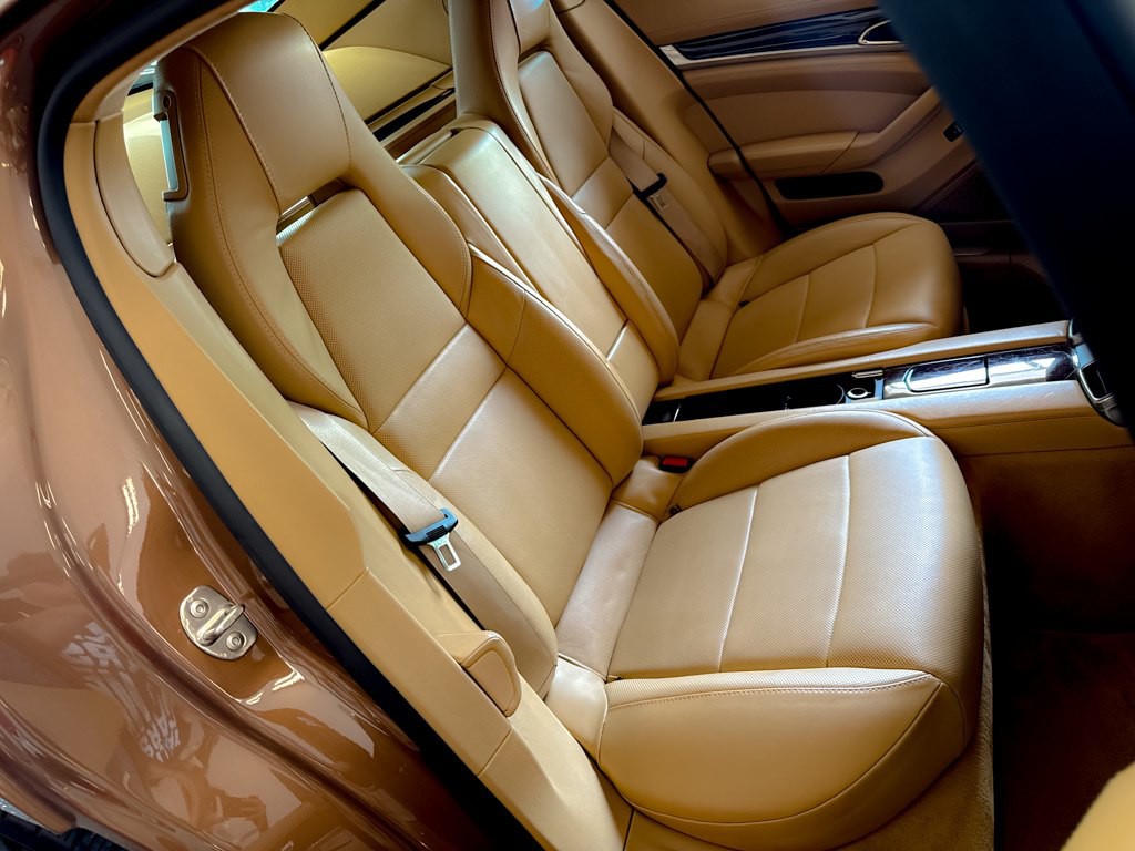 2010 Porsche Panamera Image 27