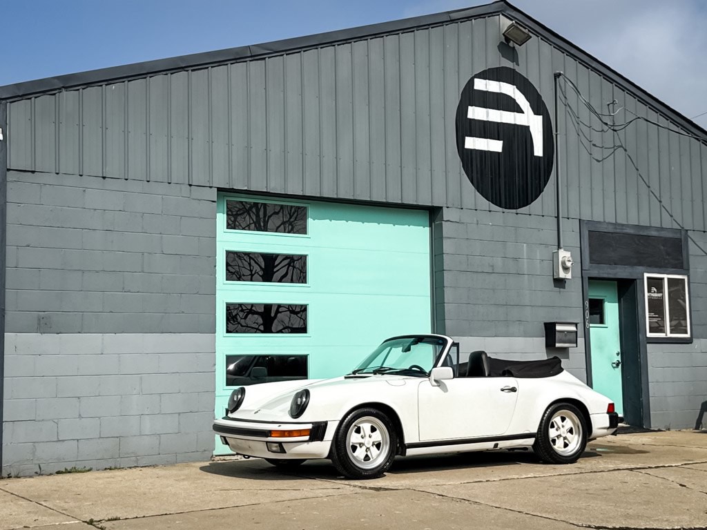 1986 Porsche 911 Image 2