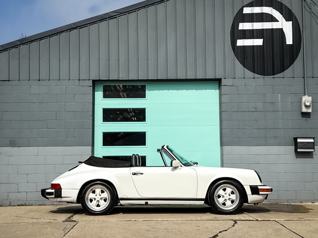 1986 Porsche 911 Image 12