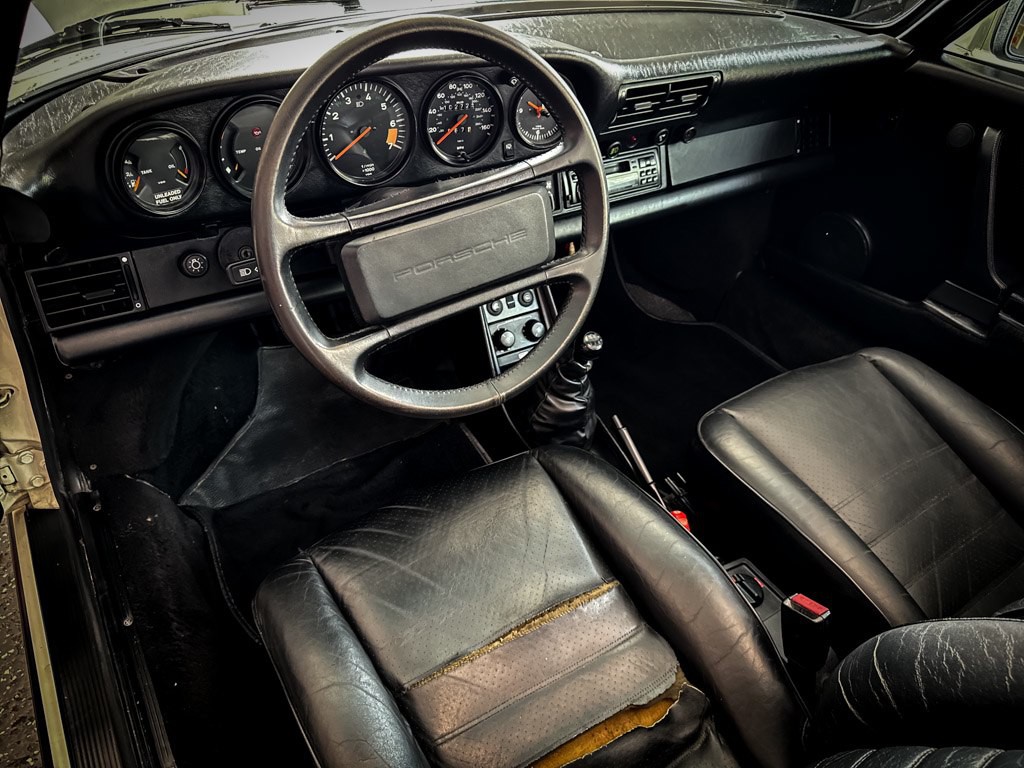 1986 Porsche 911 Image 20