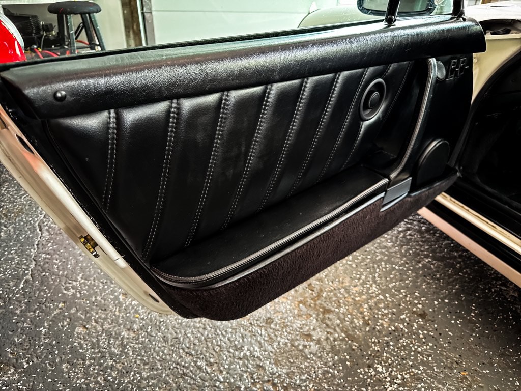 1986 Porsche 911 Image 21