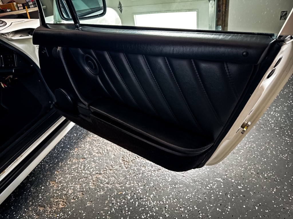 1986 Porsche 911 Image 25