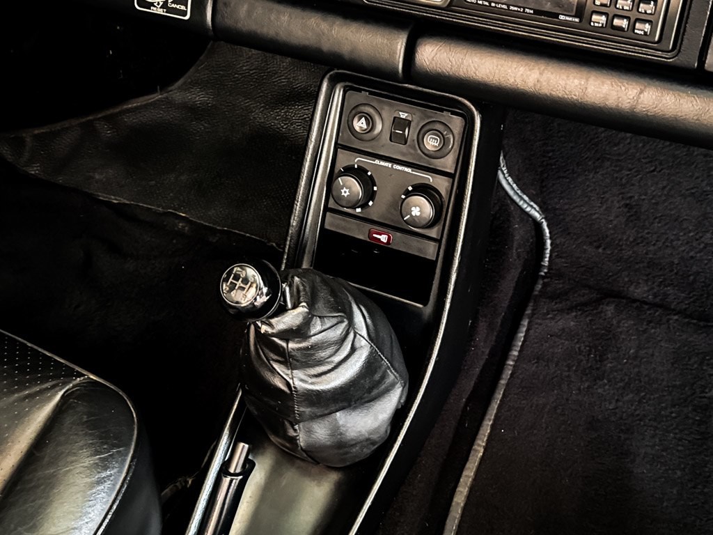 1986 Porsche 911 Image 29