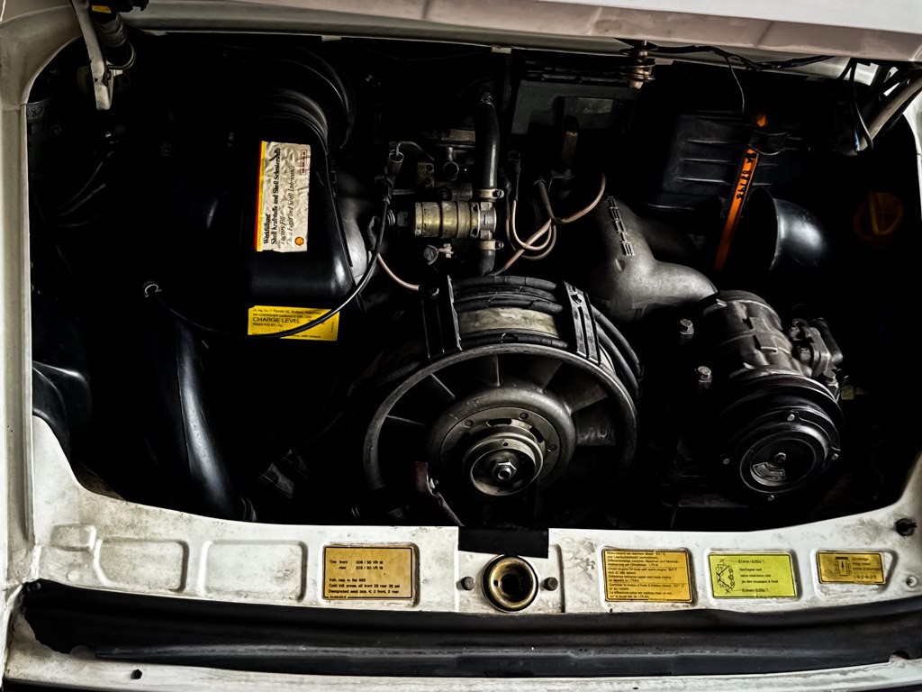 1986 Porsche 911 Image 33