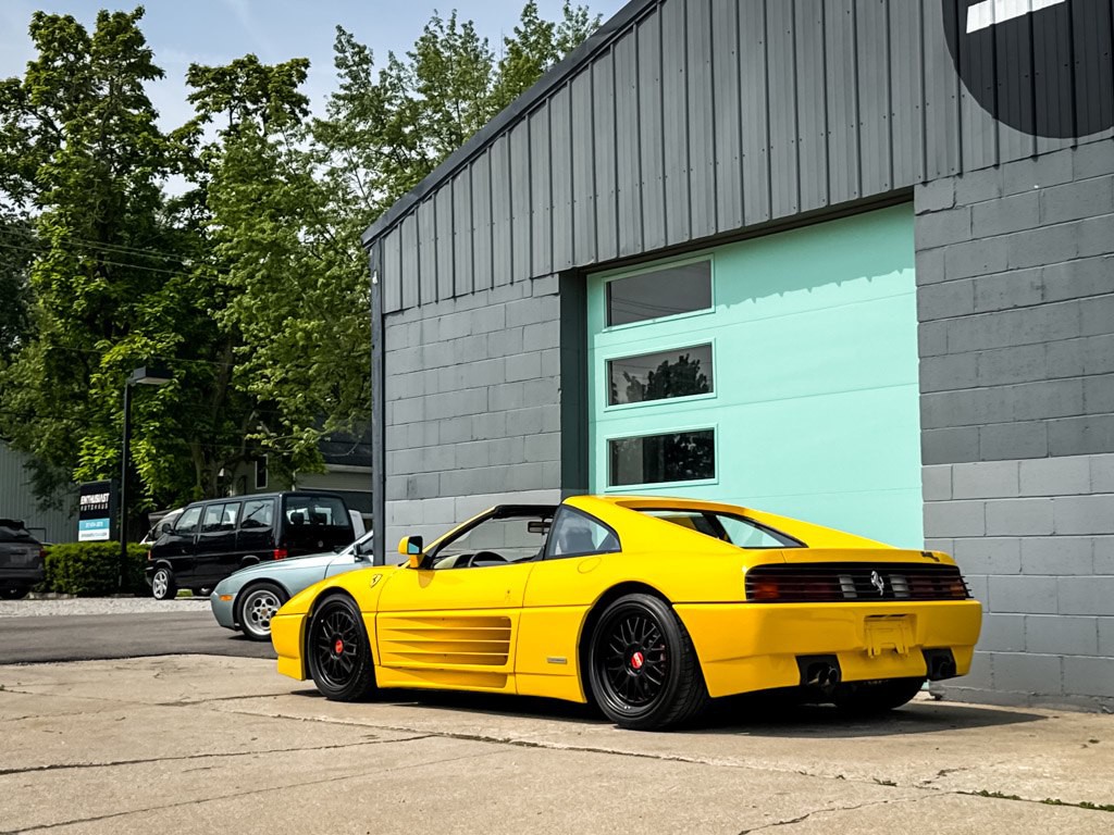 1990 Ferrari 348 Image 4