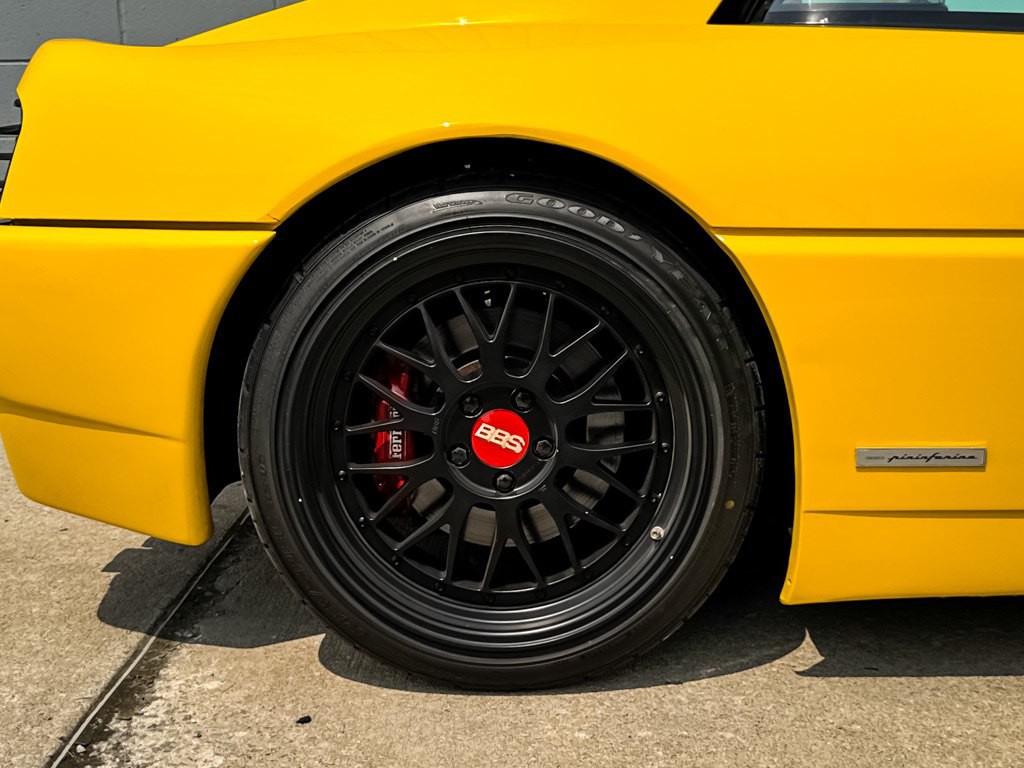 1990 Ferrari 348 Image 16