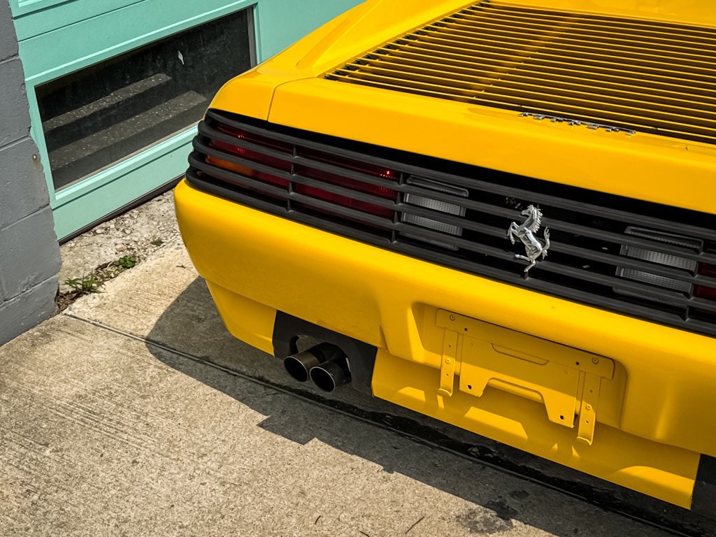 1990 Ferrari 348 Image 18